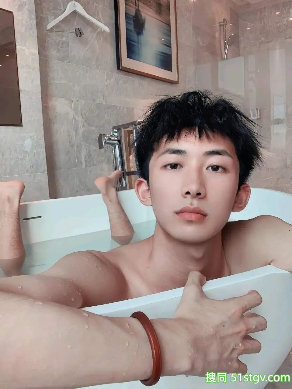 山东的男孩纸，李泽言 - 51虹马