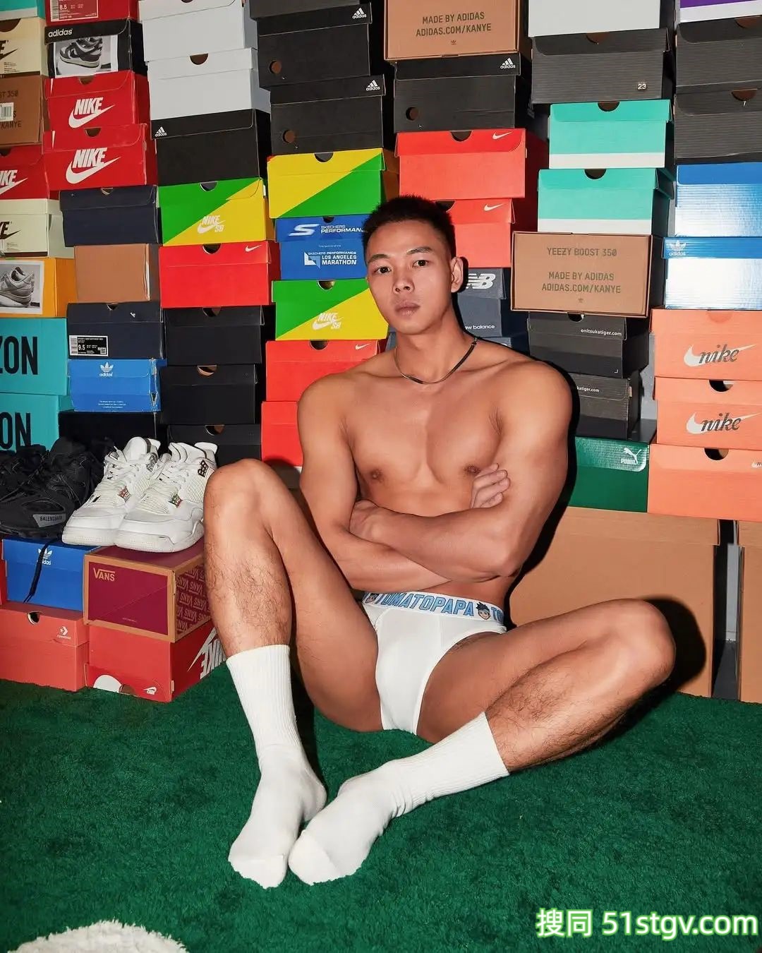 你家男友，陈默 - 51虹马