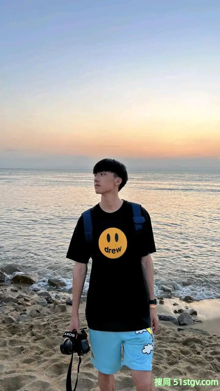 青春男大，重庆的cninec - 51虹马