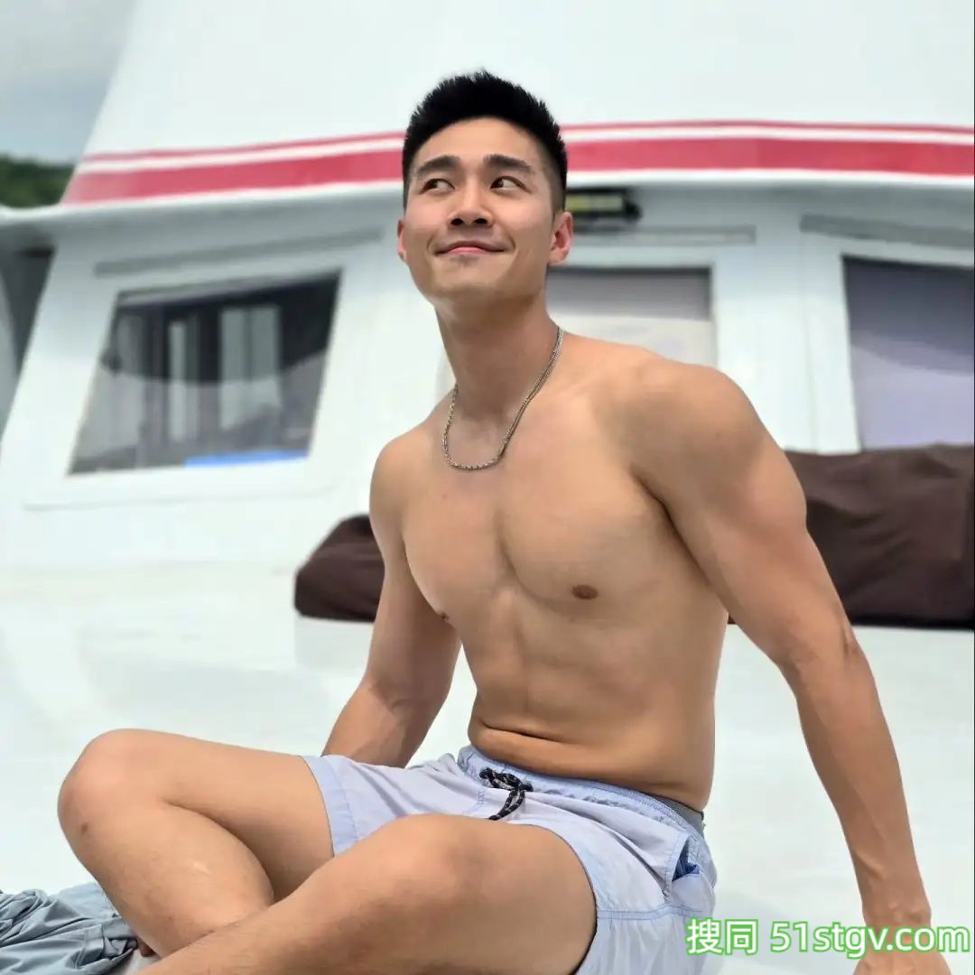 周末户外爬山 - 51虹马