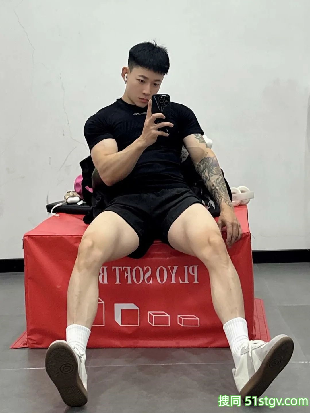 健身模特，热爱骑行的李小闹 - 51虹马