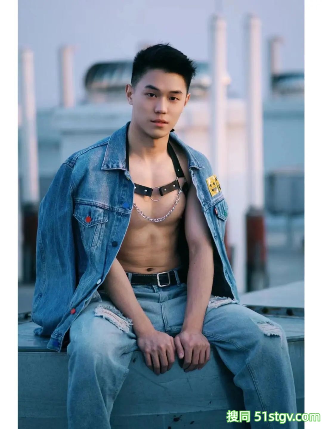 湖南的李石榴，脂包肌帅哥 - 51虹马