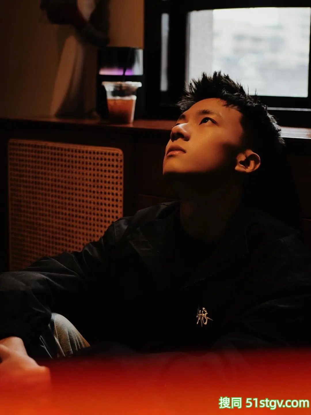 高颜值帅哥cninec，男大 - 51虹马