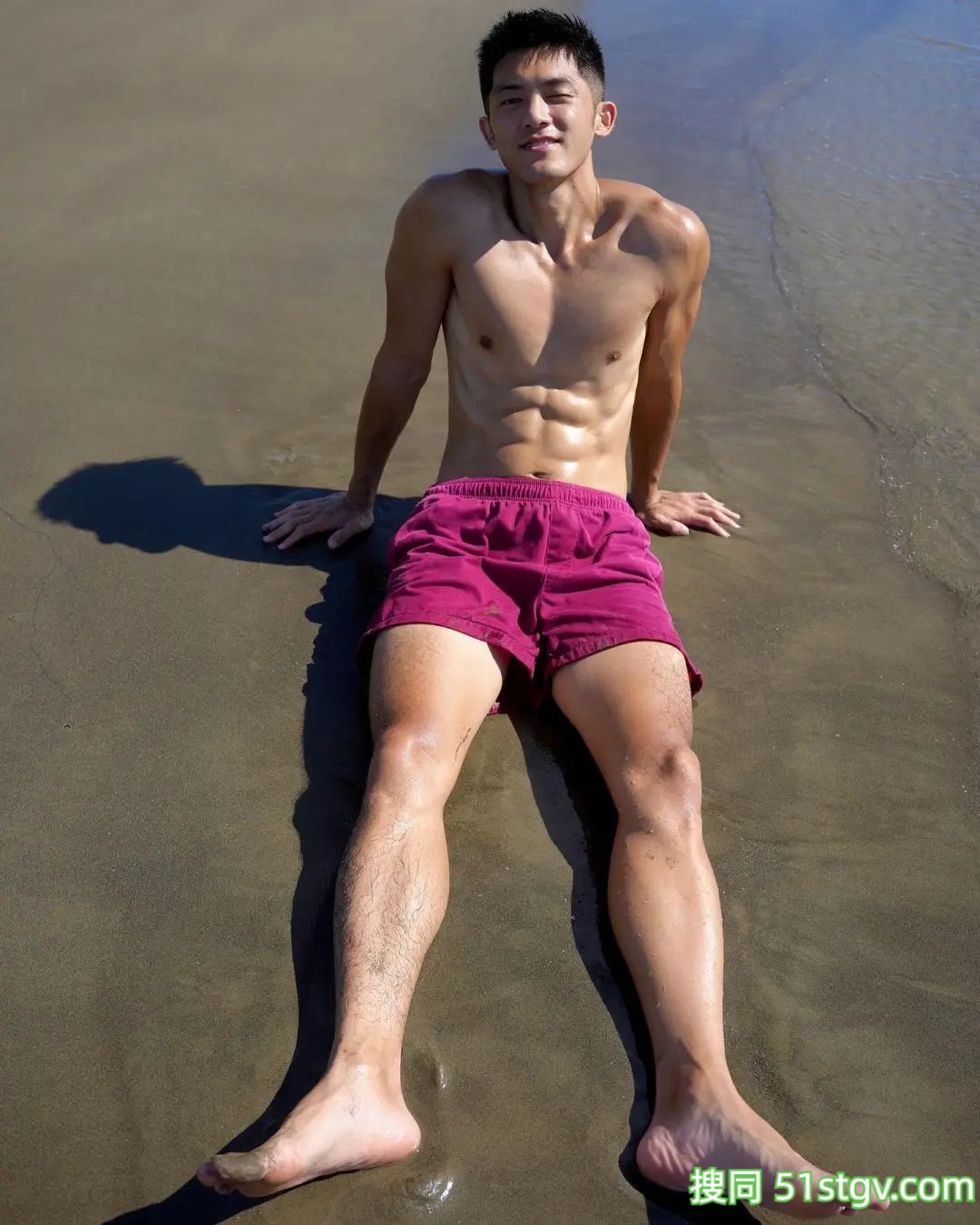 Adam骑着心爱的小摩托 - 51虹马