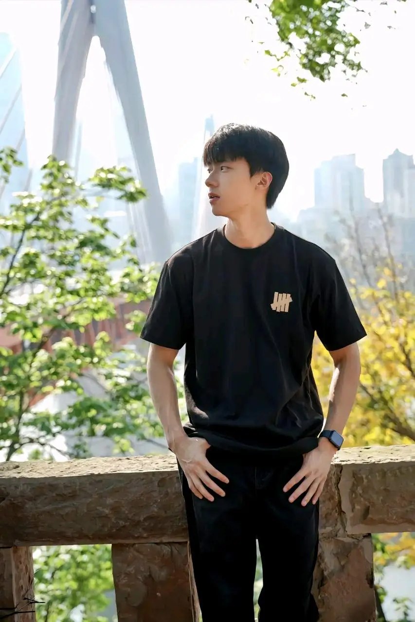 青春男大，重庆的cninec - 51虹马