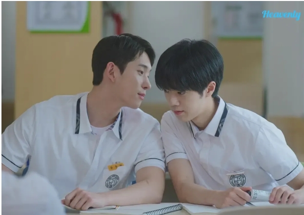 《我心脏的染色剂》一个老师和两个男生的感情故事 - 51虹马