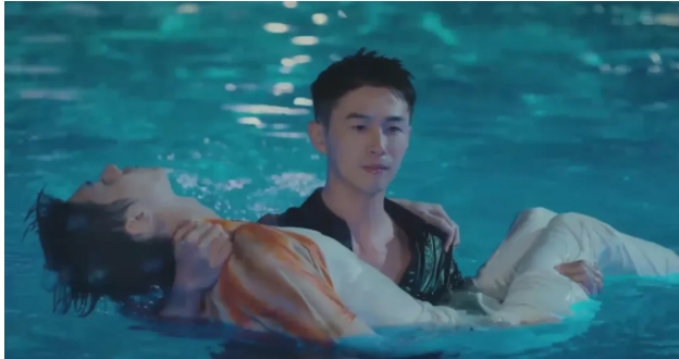 《月色朦胧》间富贵花单纯少爷 x 文武双全腹黑保镖 - 51虹马