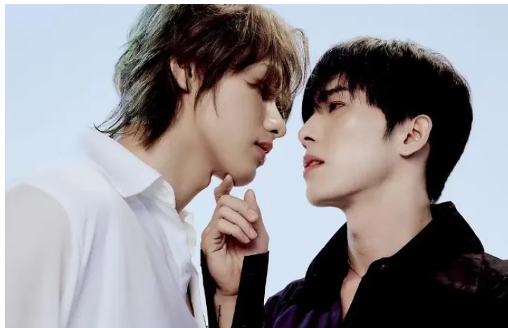 《我让最想被拥抱的男人给威胁了》娱乐圈故事，前辈x新人 - 51虹马