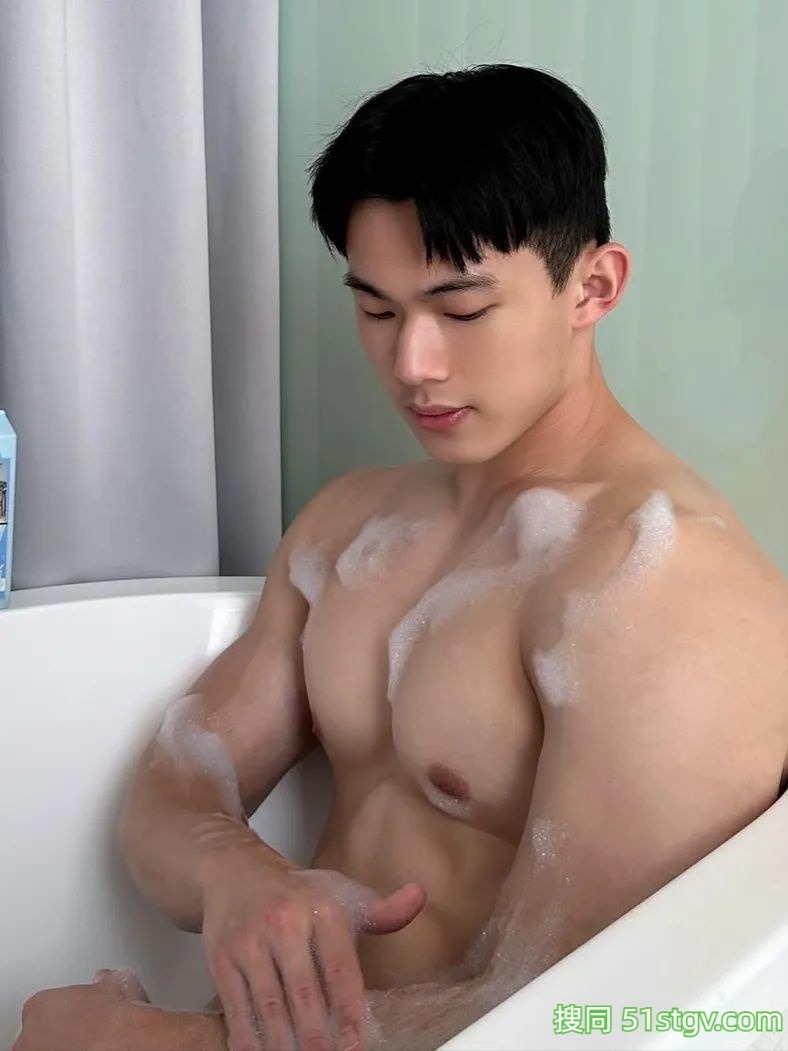 超帅的，牛奶肌天菜体育生陈彦霖 - 51虹马