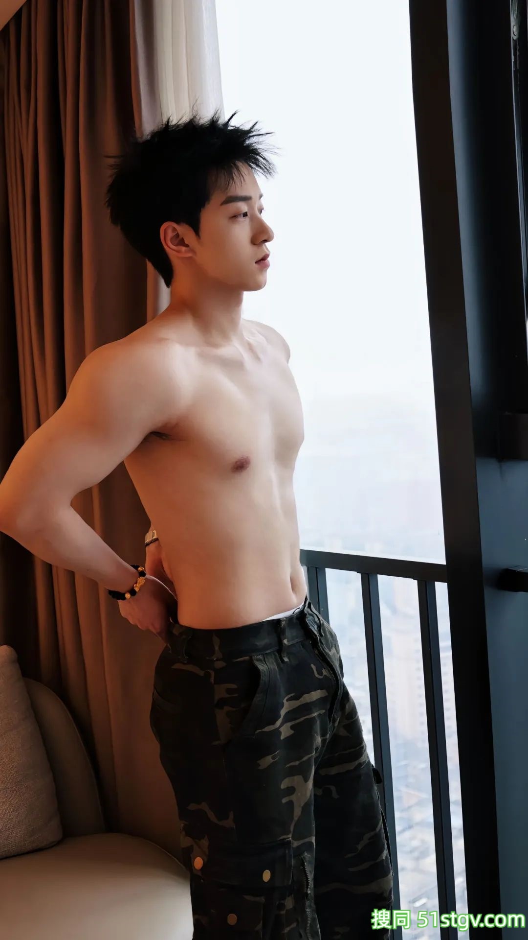 【帅哥图集】正装小哥哥，于航麟-51虹马