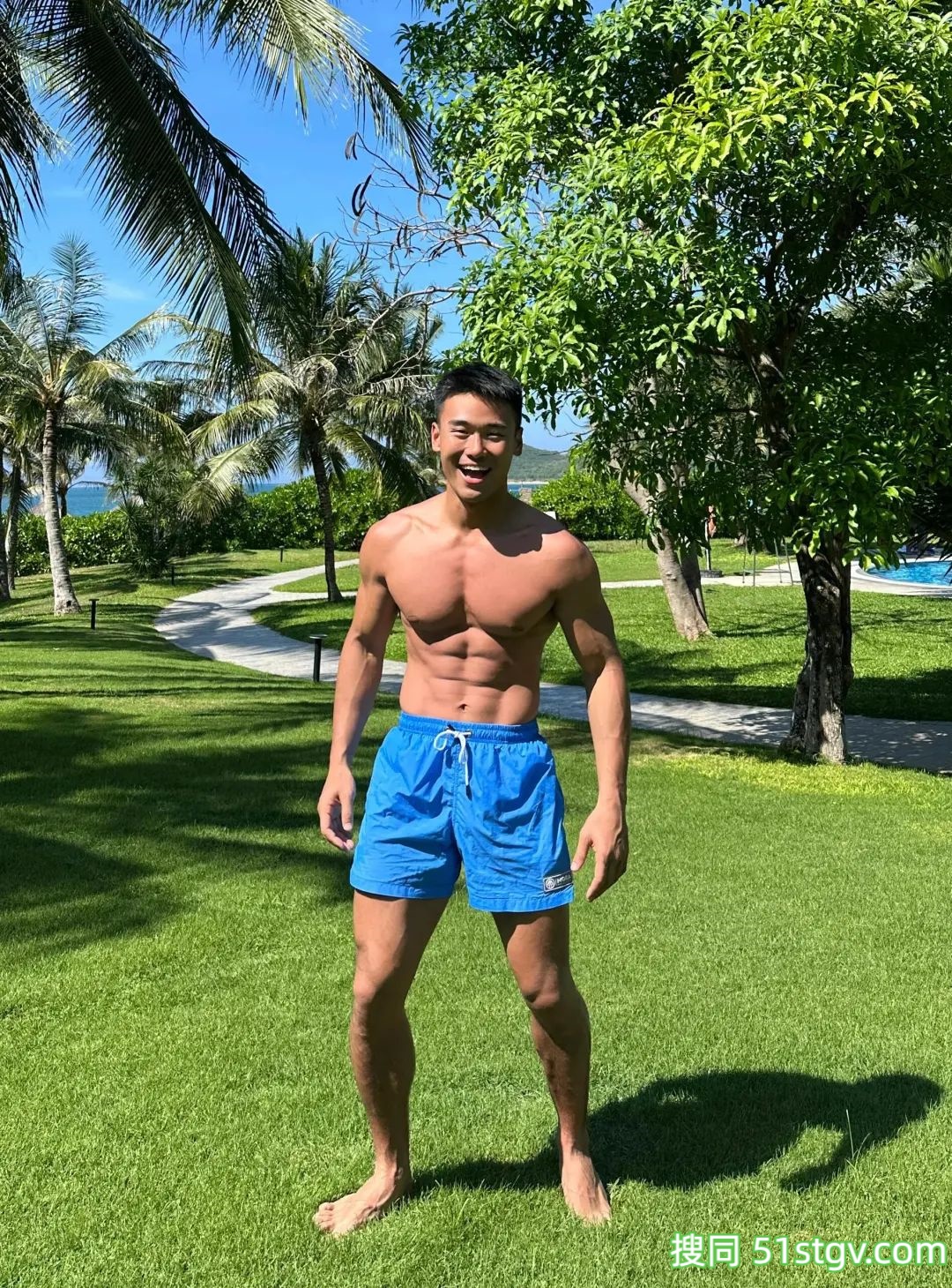 黑皮体育生，憨憨帅帅的小哥哥 - 51虹马