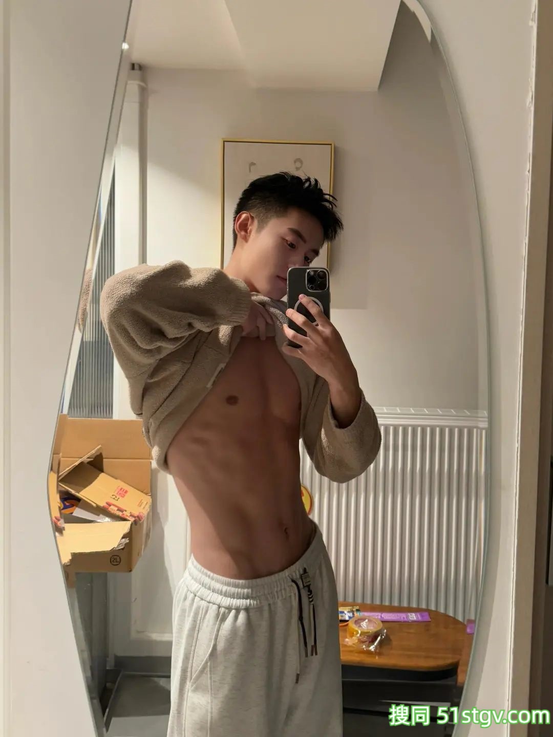 瘦瘦帅帅的小哥哥，杜可疯 - 51虹马