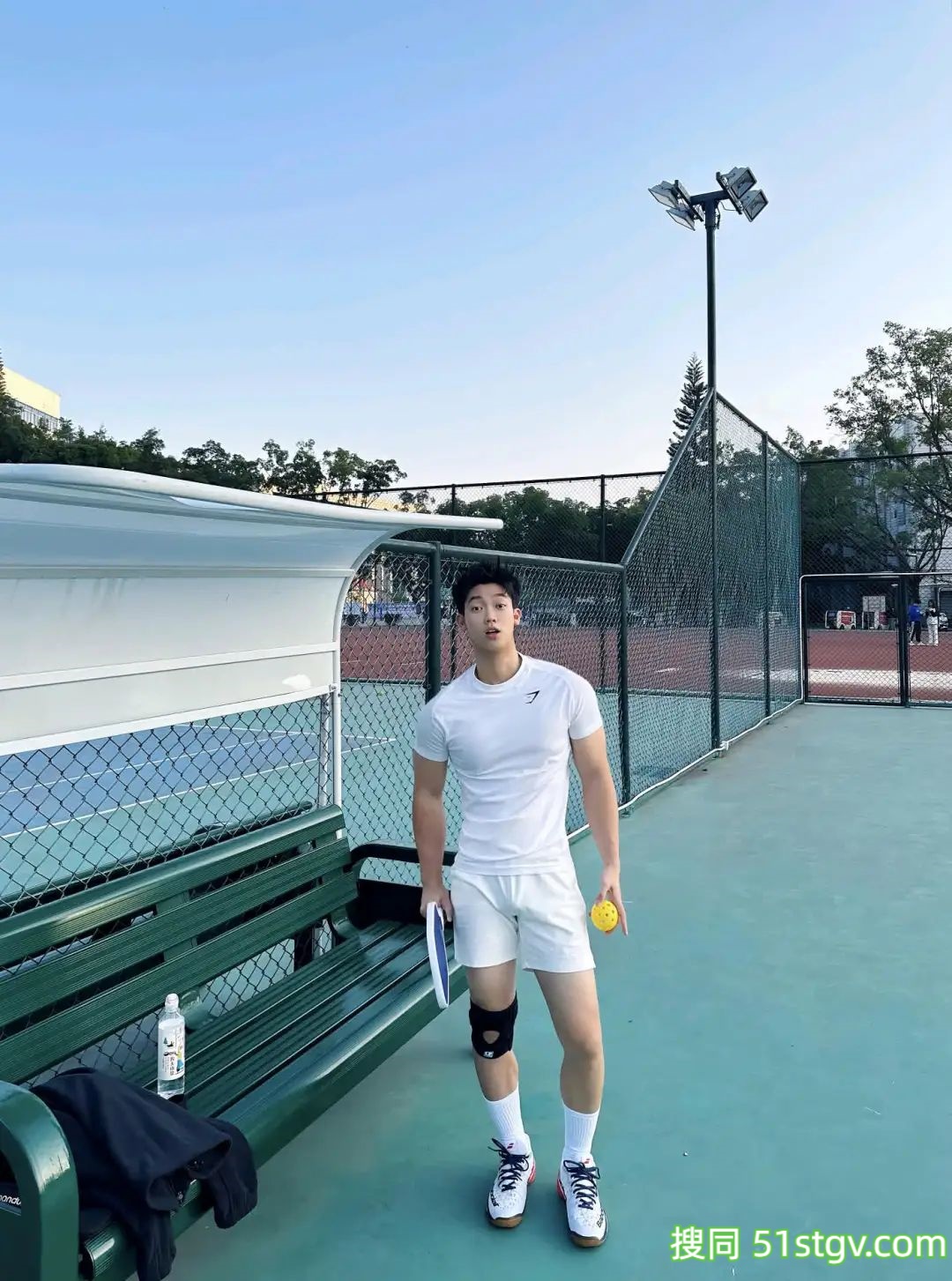 阳光帅气的广东小哥哥 - 51虹马