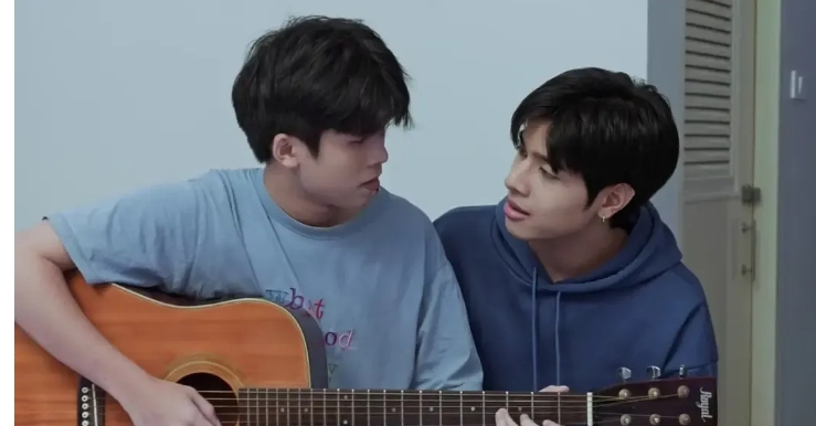 《秘密幽灵》人鬼恋的故事 - 51虹马