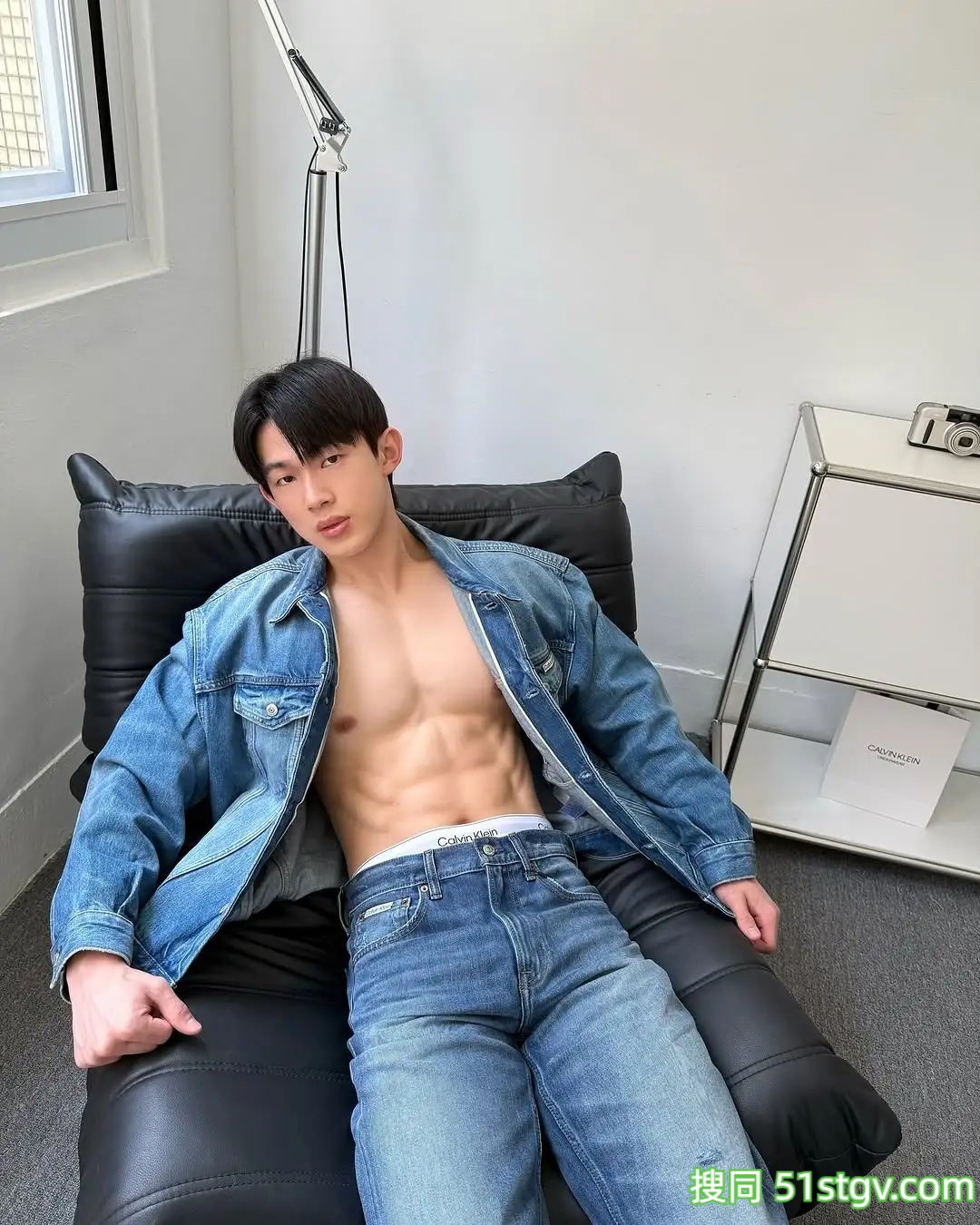 超帅的，牛奶肌天菜体育生陈彦霖 - 51虹马