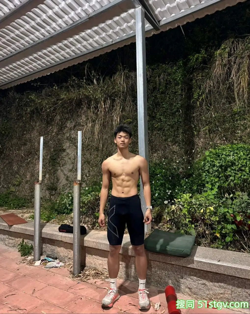 体育生的训练日常 - 51虹马