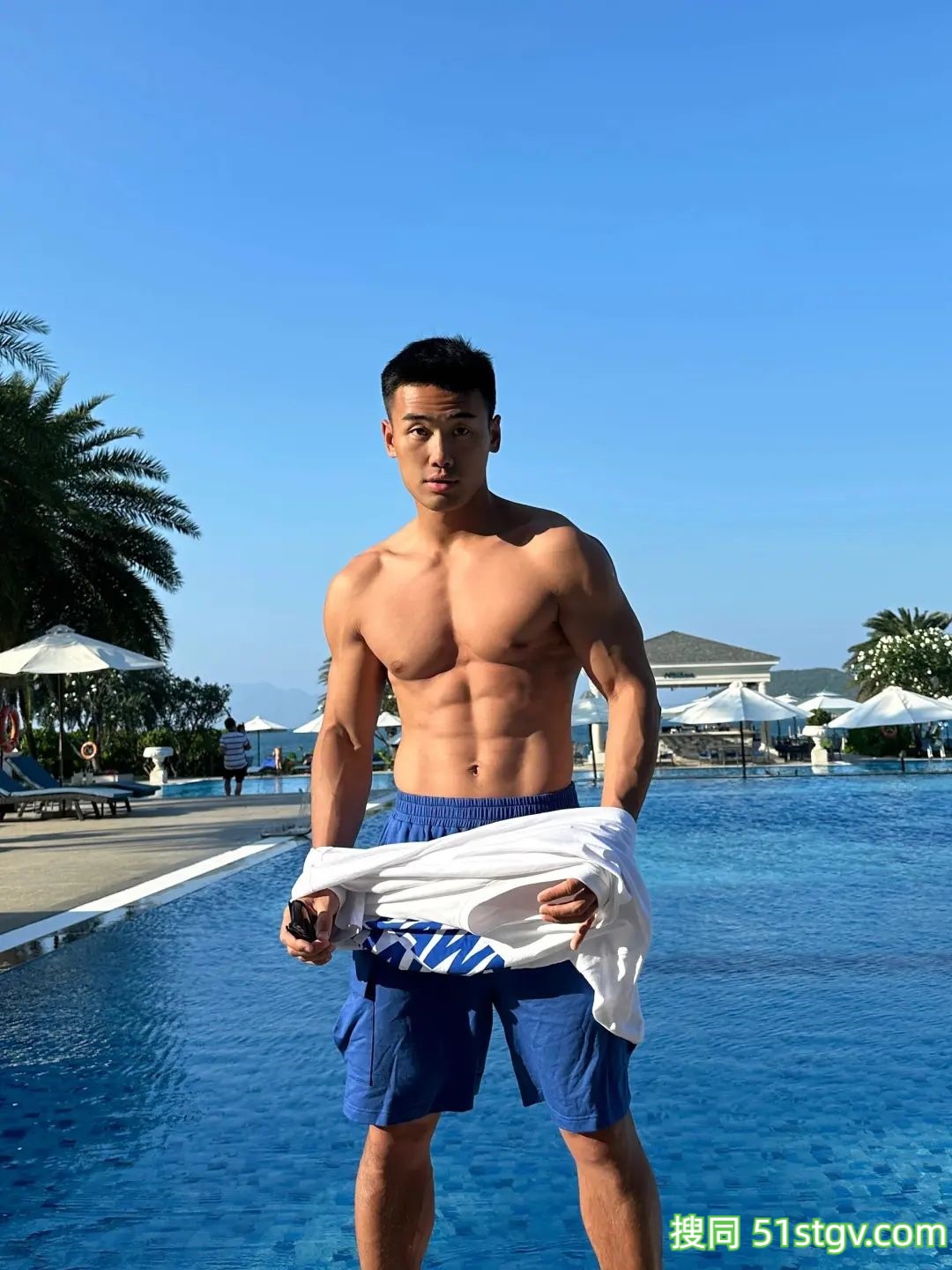 黑皮体育生，憨憨帅帅的小哥哥 - 51虹马