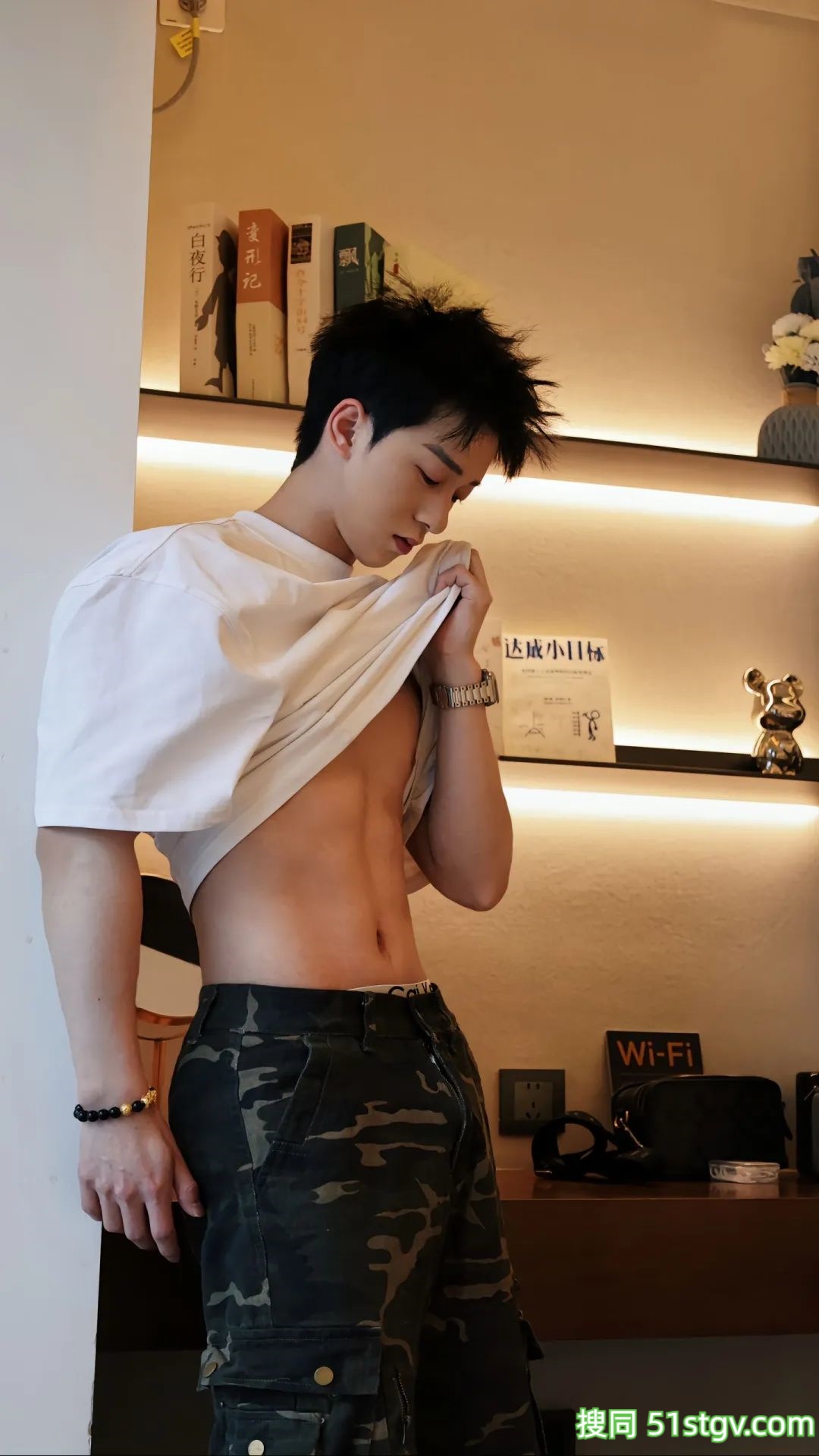 【帅哥图集】正装小哥哥，于航麟 - 51虹马