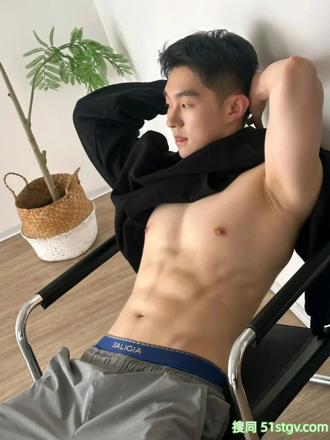 香香软软的男孩子 - 51虹马