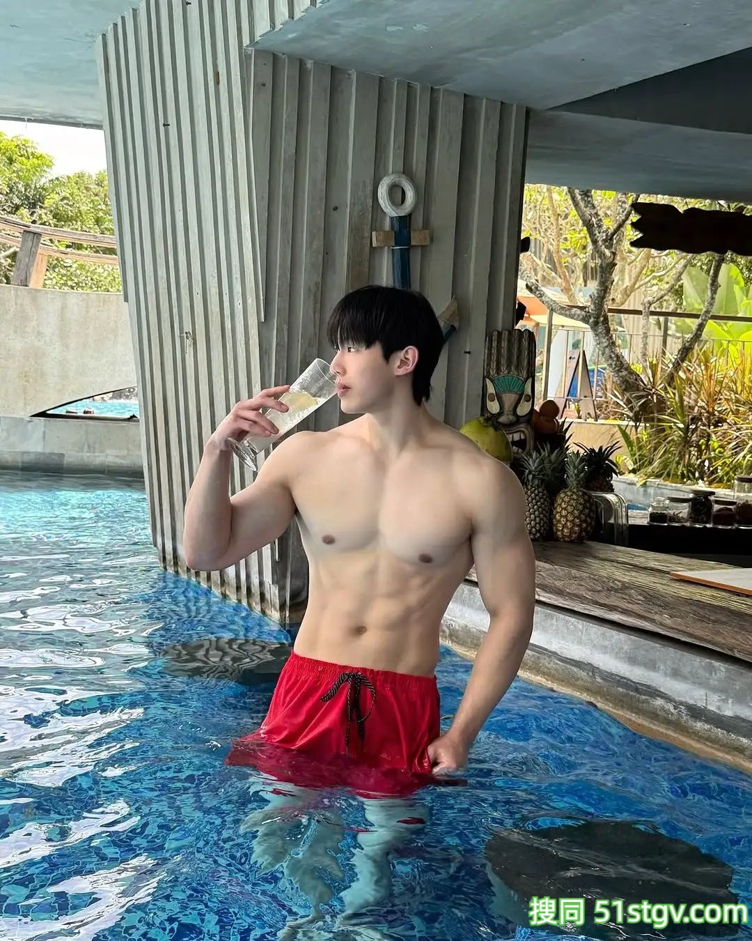 超帅的，牛奶肌天菜体育生陈彦霖 - 51虹马