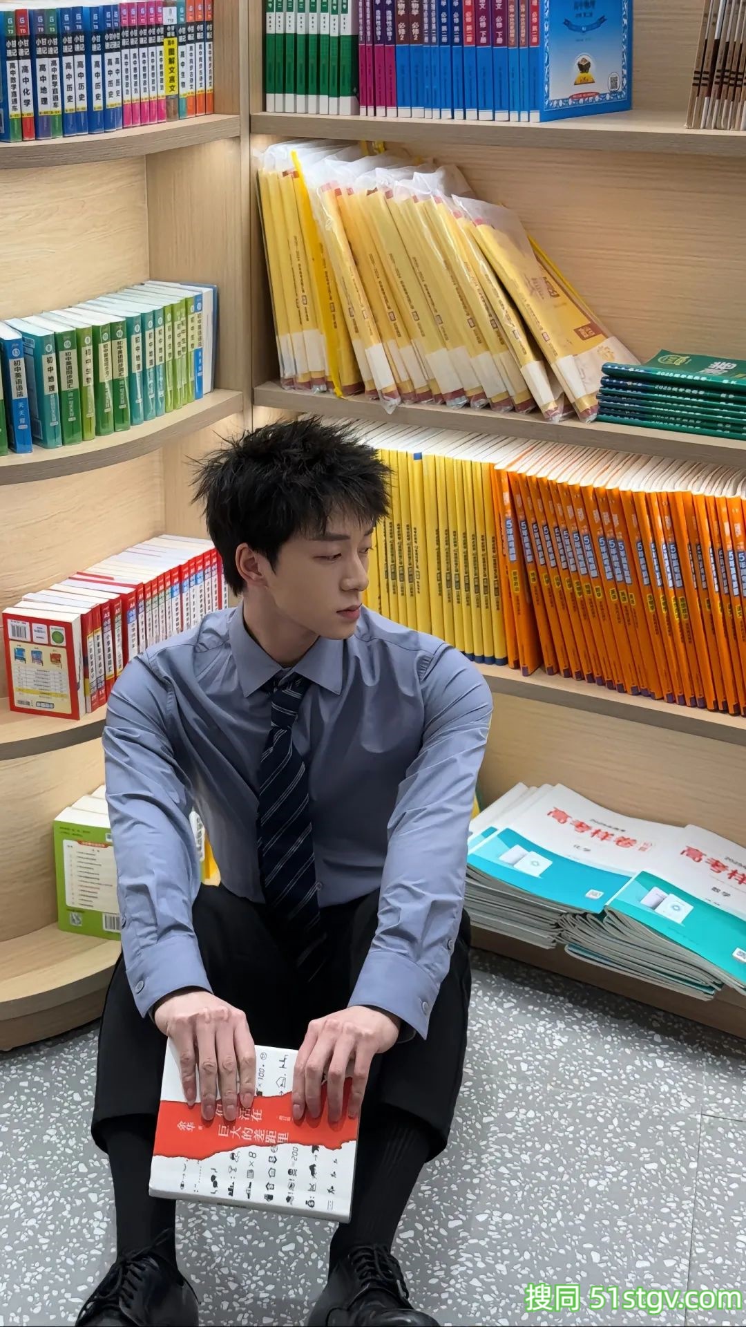 【帅哥图集】正装小哥哥，于航麟 - 51虹马