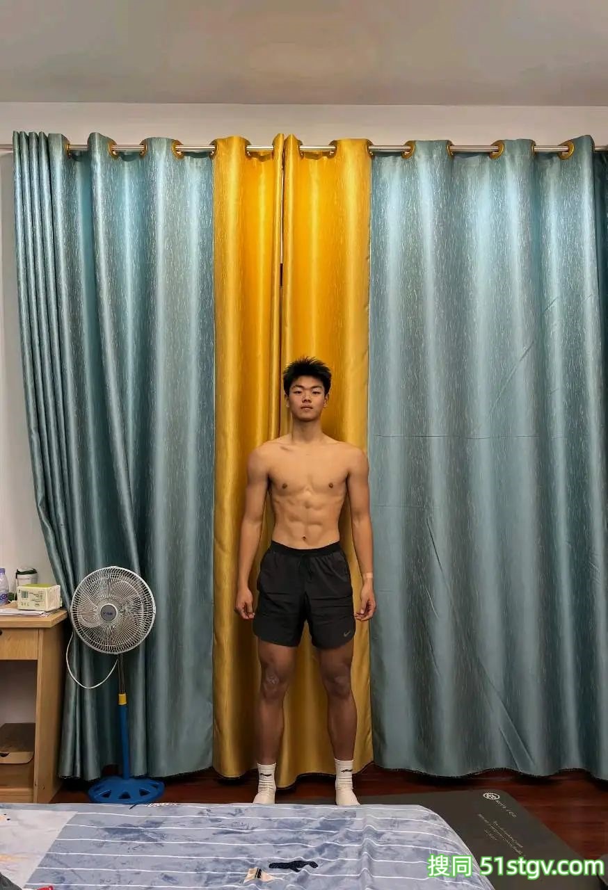 体育生的训练日常 - 51虹马