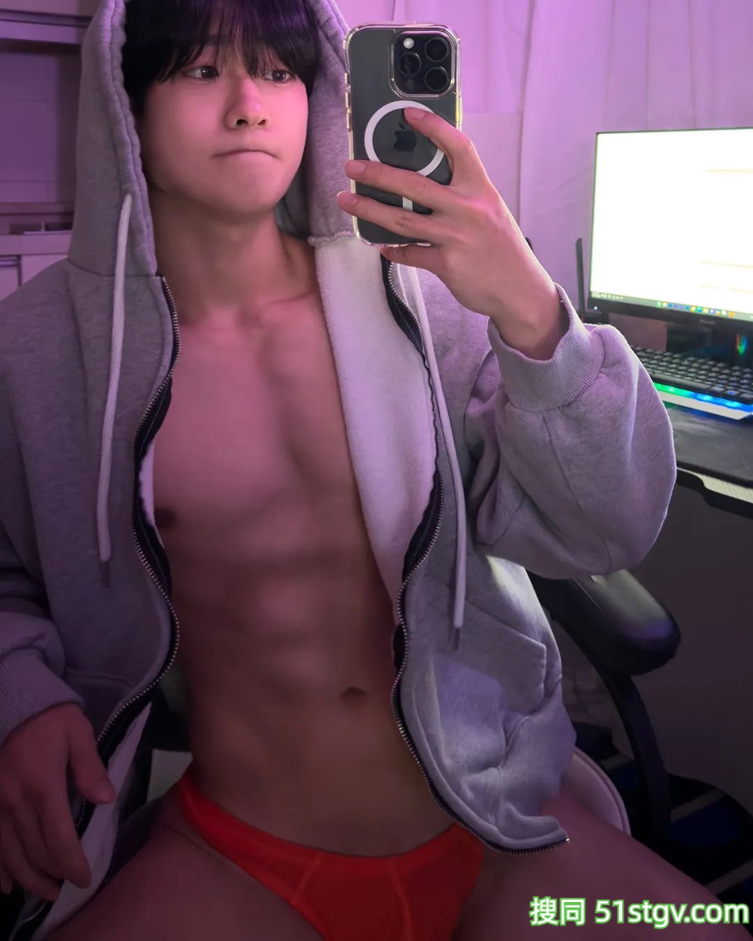 白白净净的小奶狗，爱健身，身材超好 - 51虹马