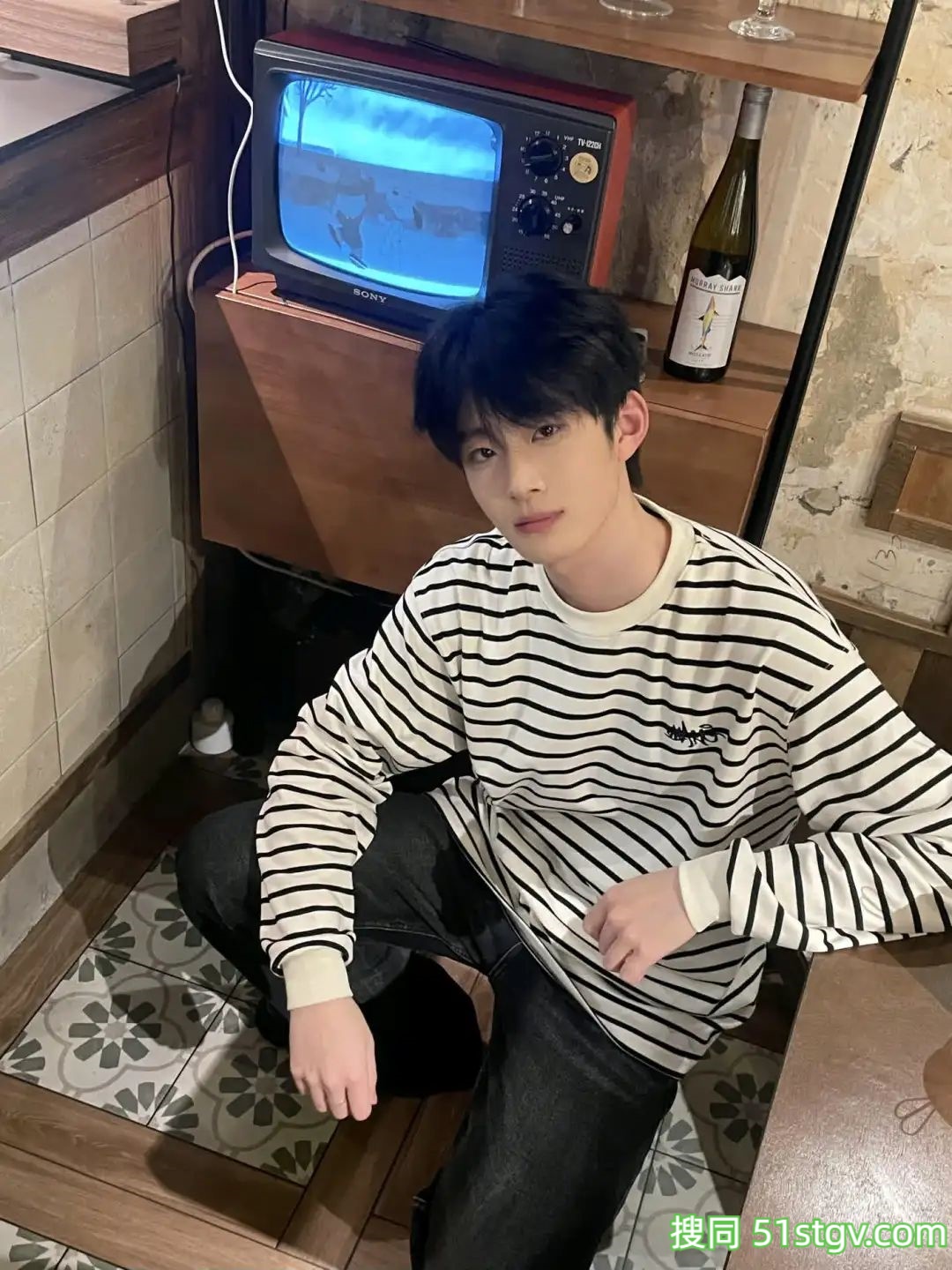 奶香味很浓的帅哥哥 - 51虹马