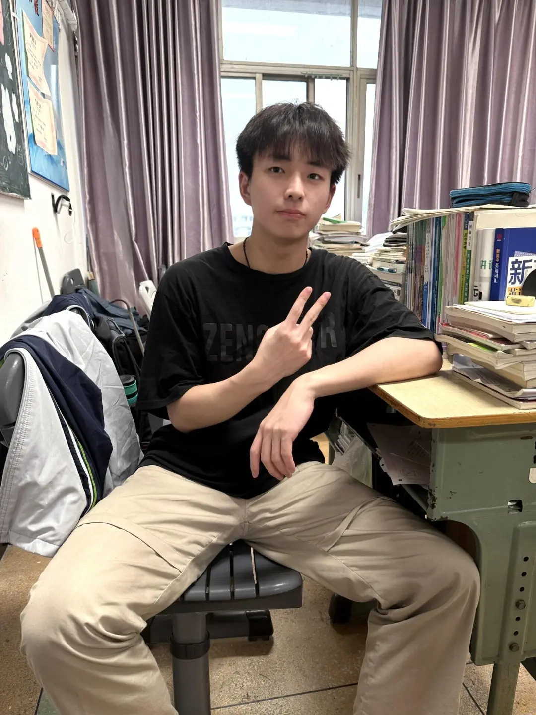 07男高中生，小帅哥 - 51虹马