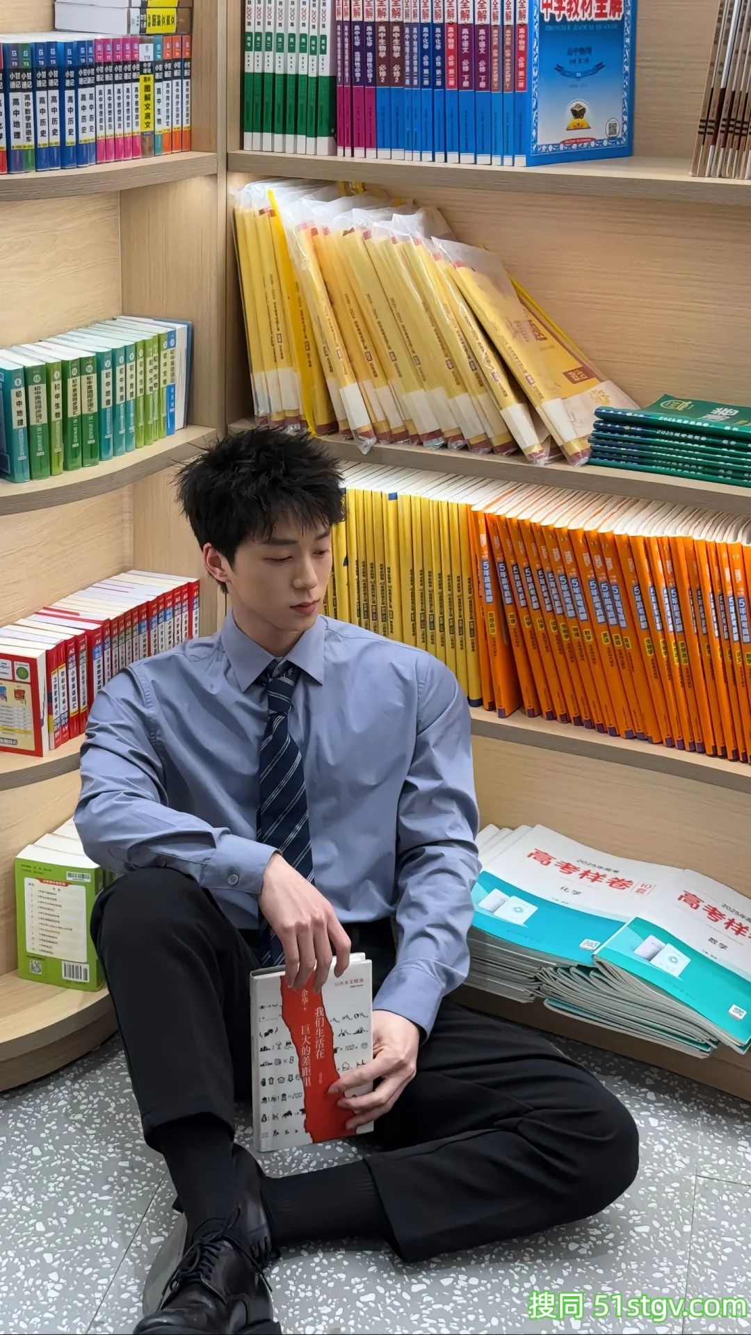 【帅哥图集】正装小哥哥，于航麟 - 51虹马