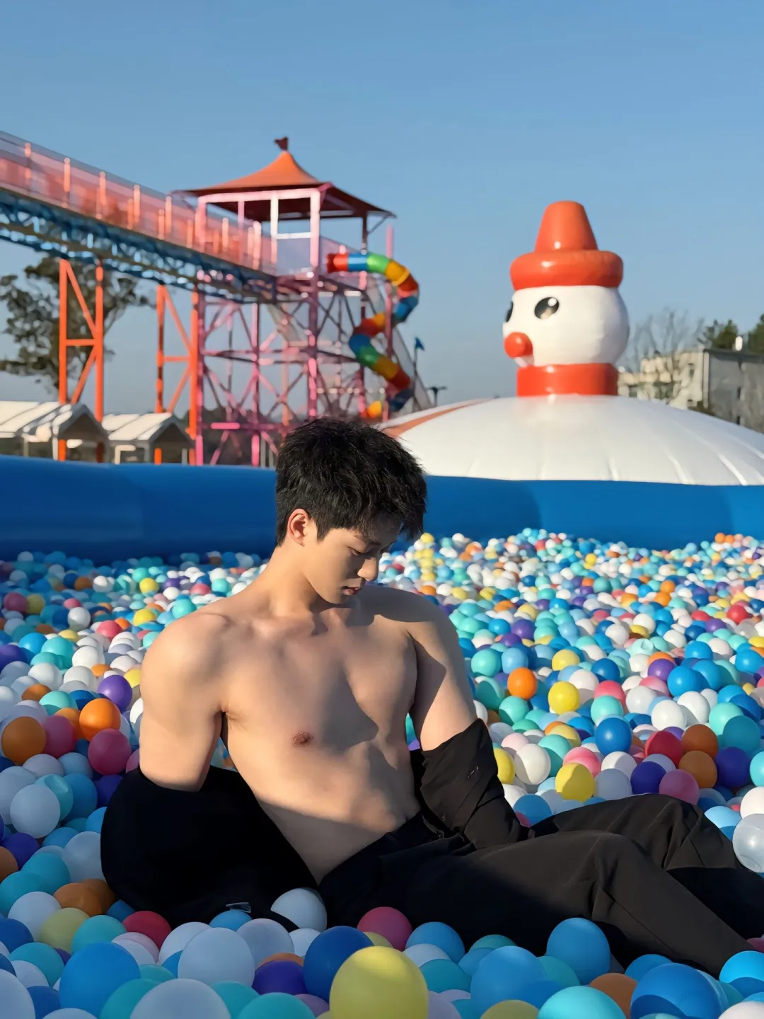 【帅哥图集】正装小哥哥，于航麟 - 51虹马