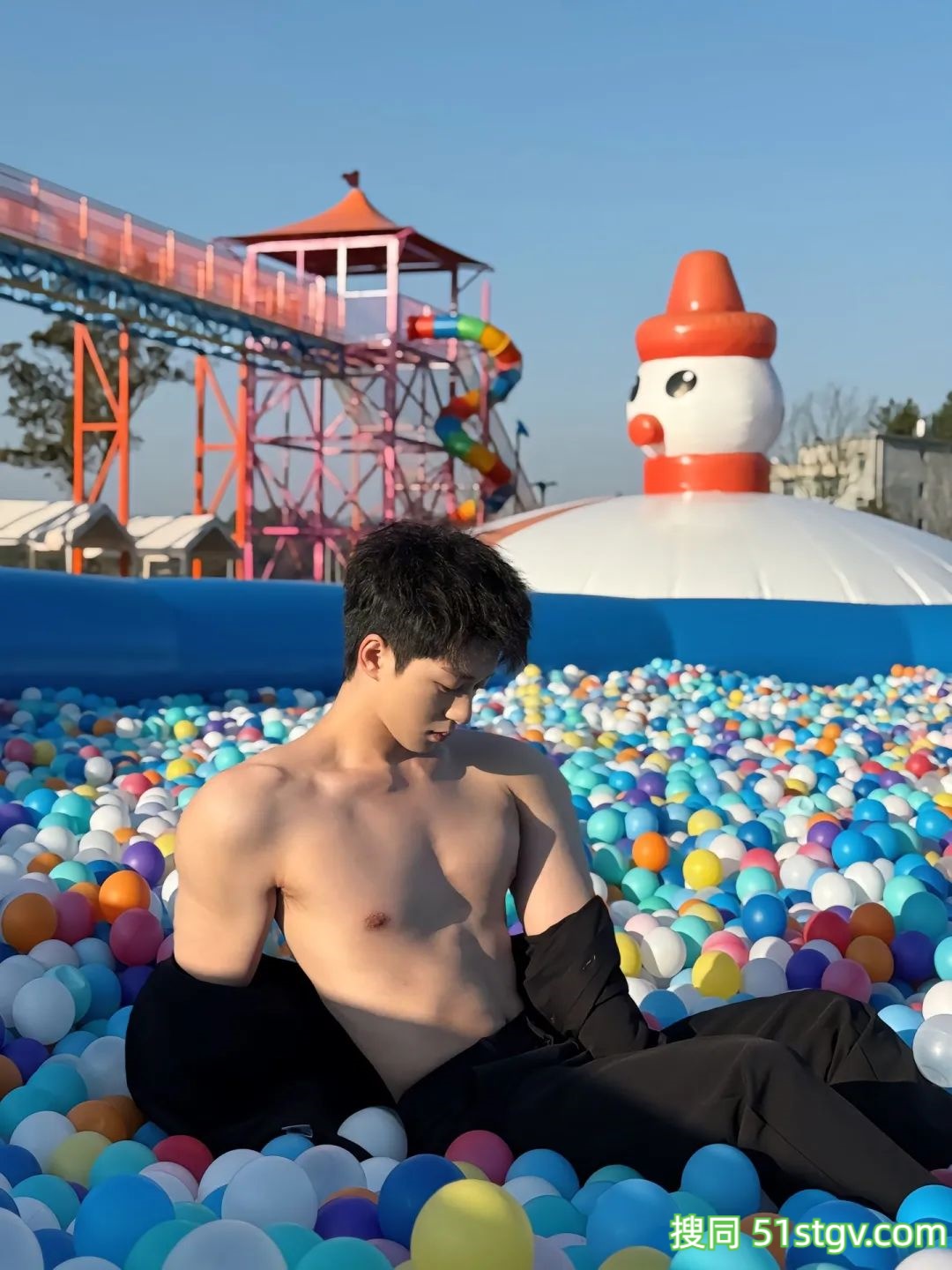 【帅哥图集】正装小哥哥，于航麟 - 51虹马