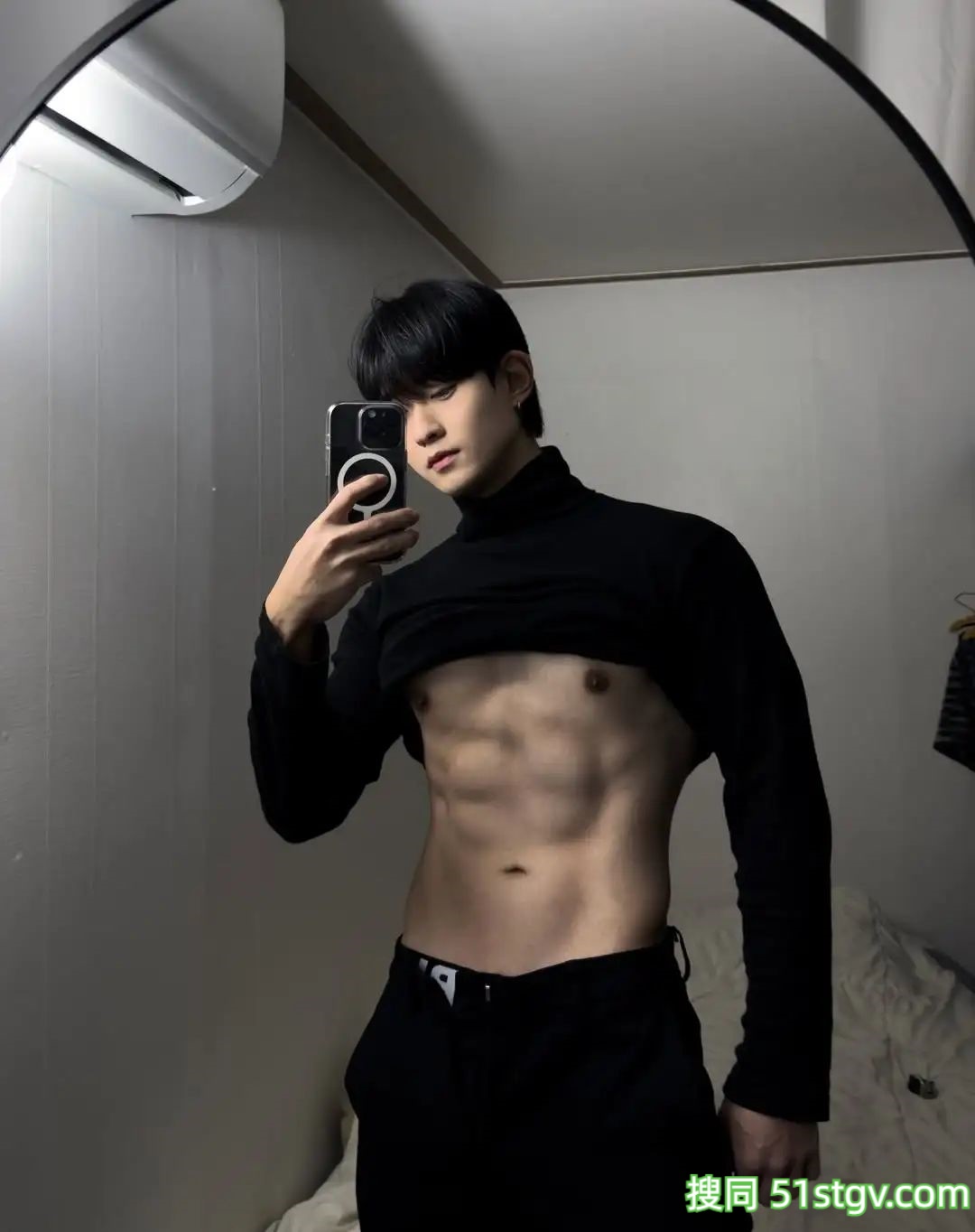 白白净净的小奶狗，爱健身，身材超好 - 51虹马