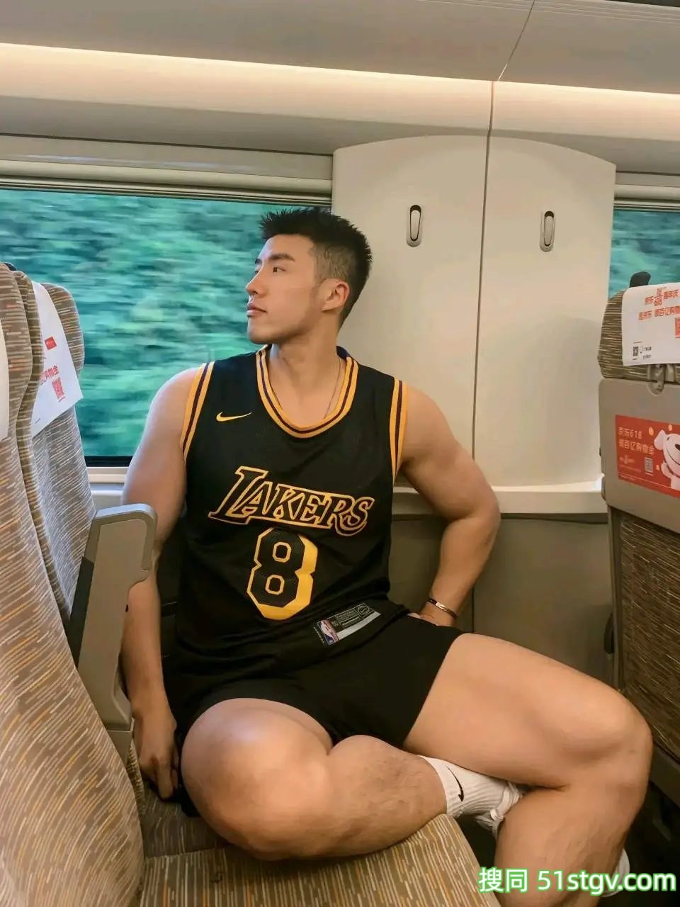 帅哥图集｜壮实的大哥哥，健身身材棒-51虹马