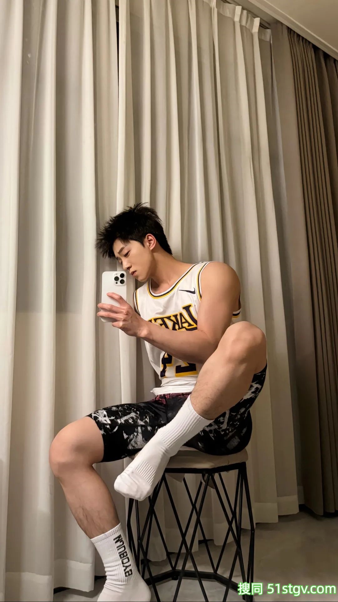 【帅哥图集】正装小哥哥，于航麟 - 51虹马