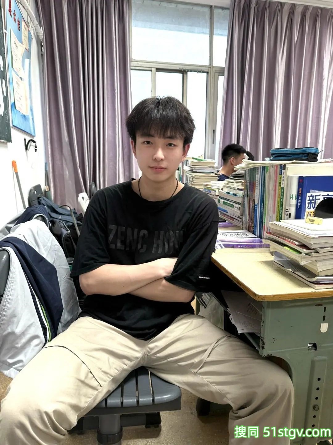 07男高中生，小帅哥 - 51虹马