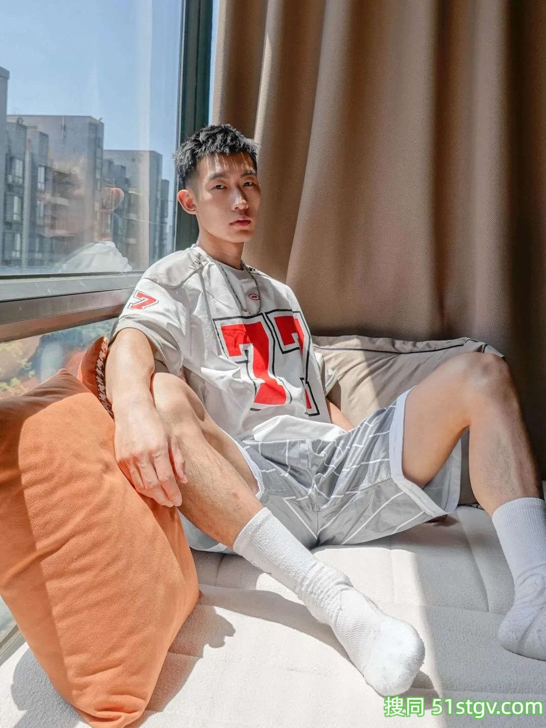 四川成都的帅哥，熊浩浩 - 51虹马