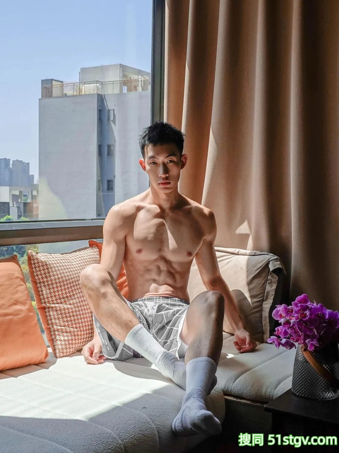 四川成都的帅哥，熊浩浩 - 51虹马