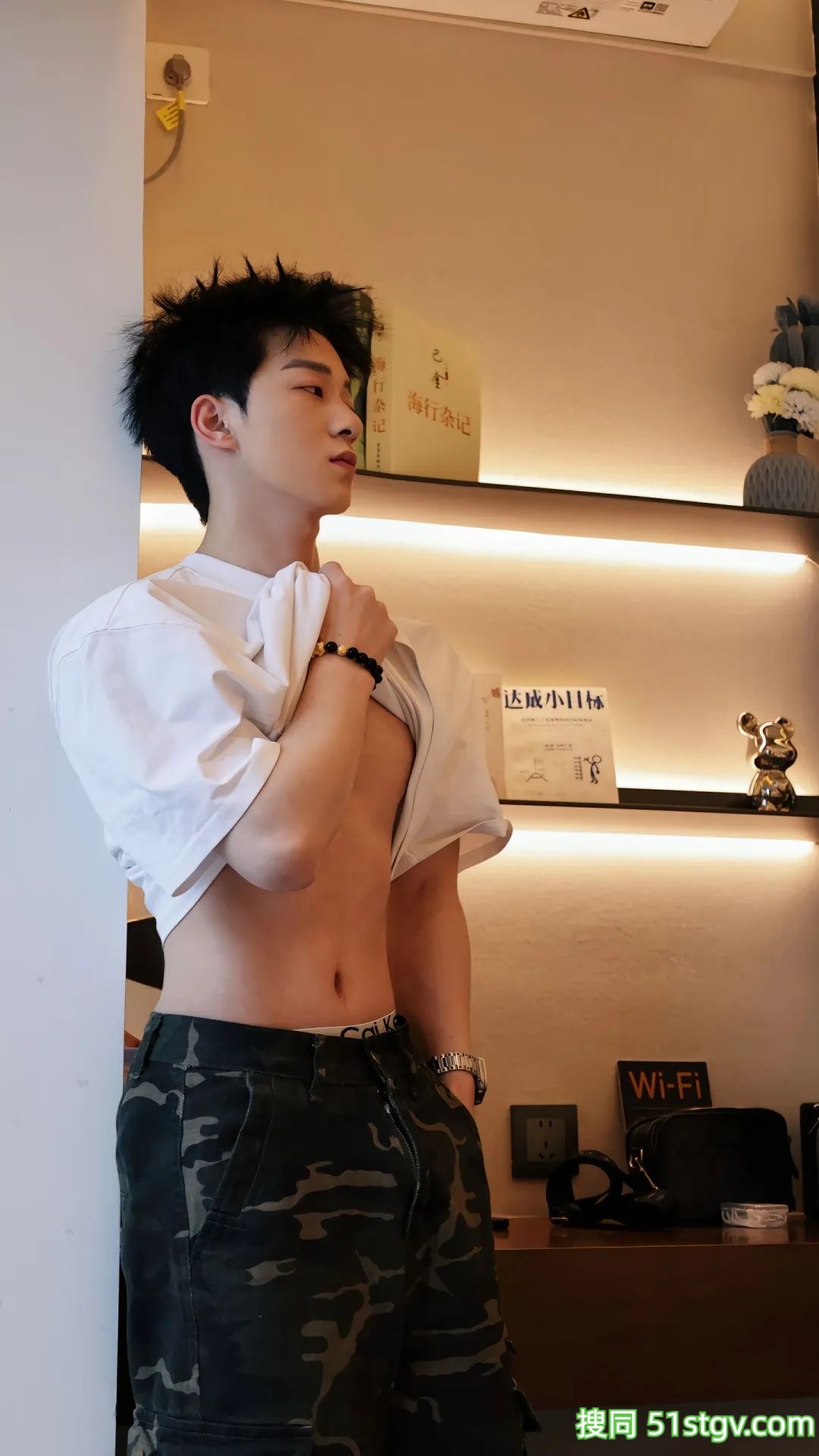 【帅哥图集】正装小哥哥，于航麟 - 51虹马