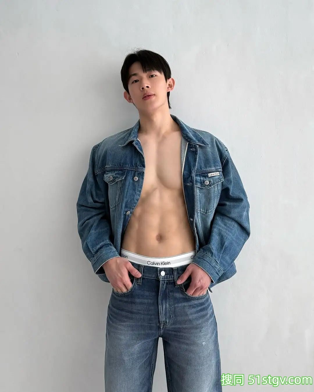 超帅的，牛奶肌天菜体育生陈彦霖 - 51虹马