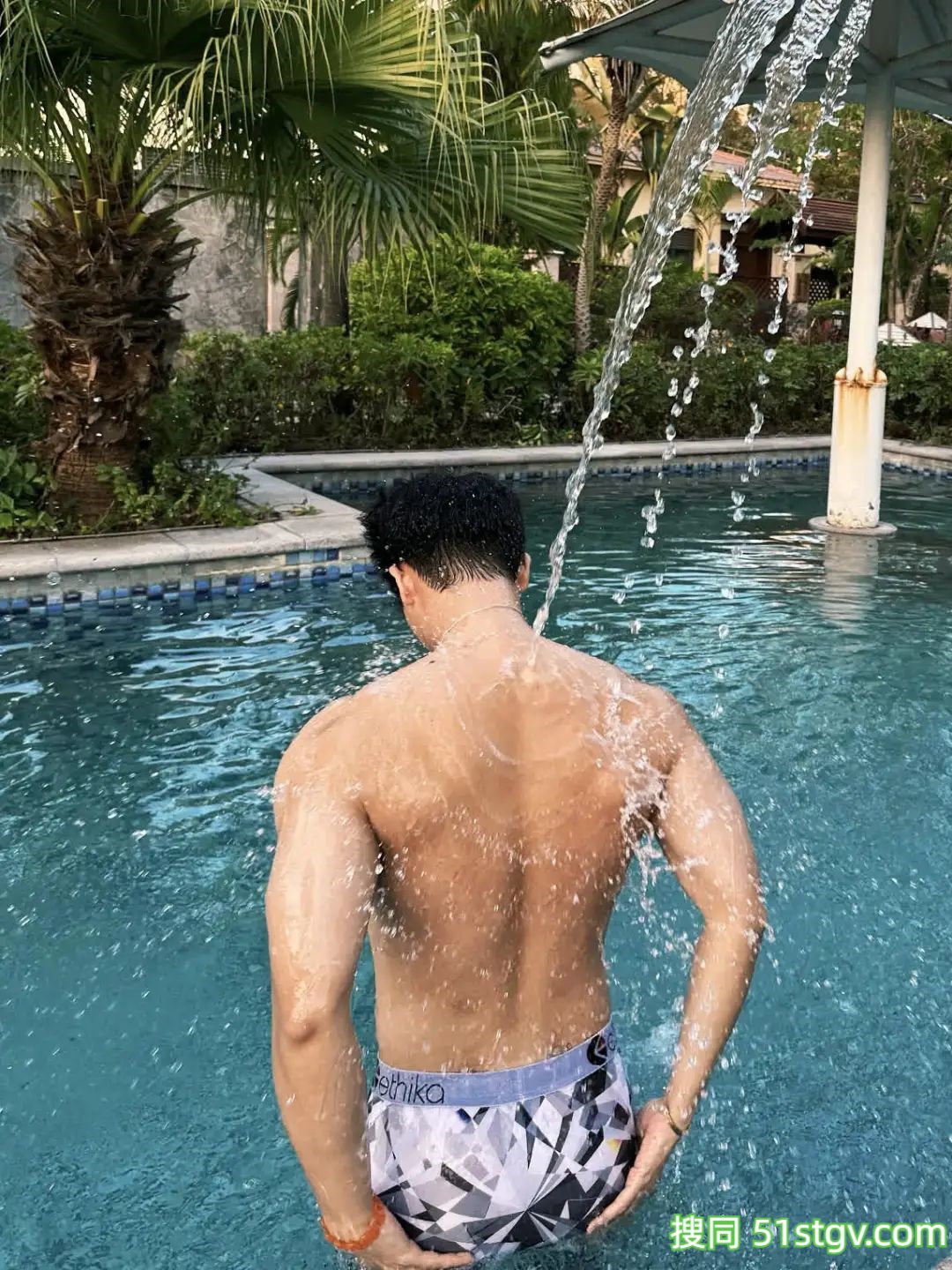 阳光帅气的广东小哥哥 - 51虹马