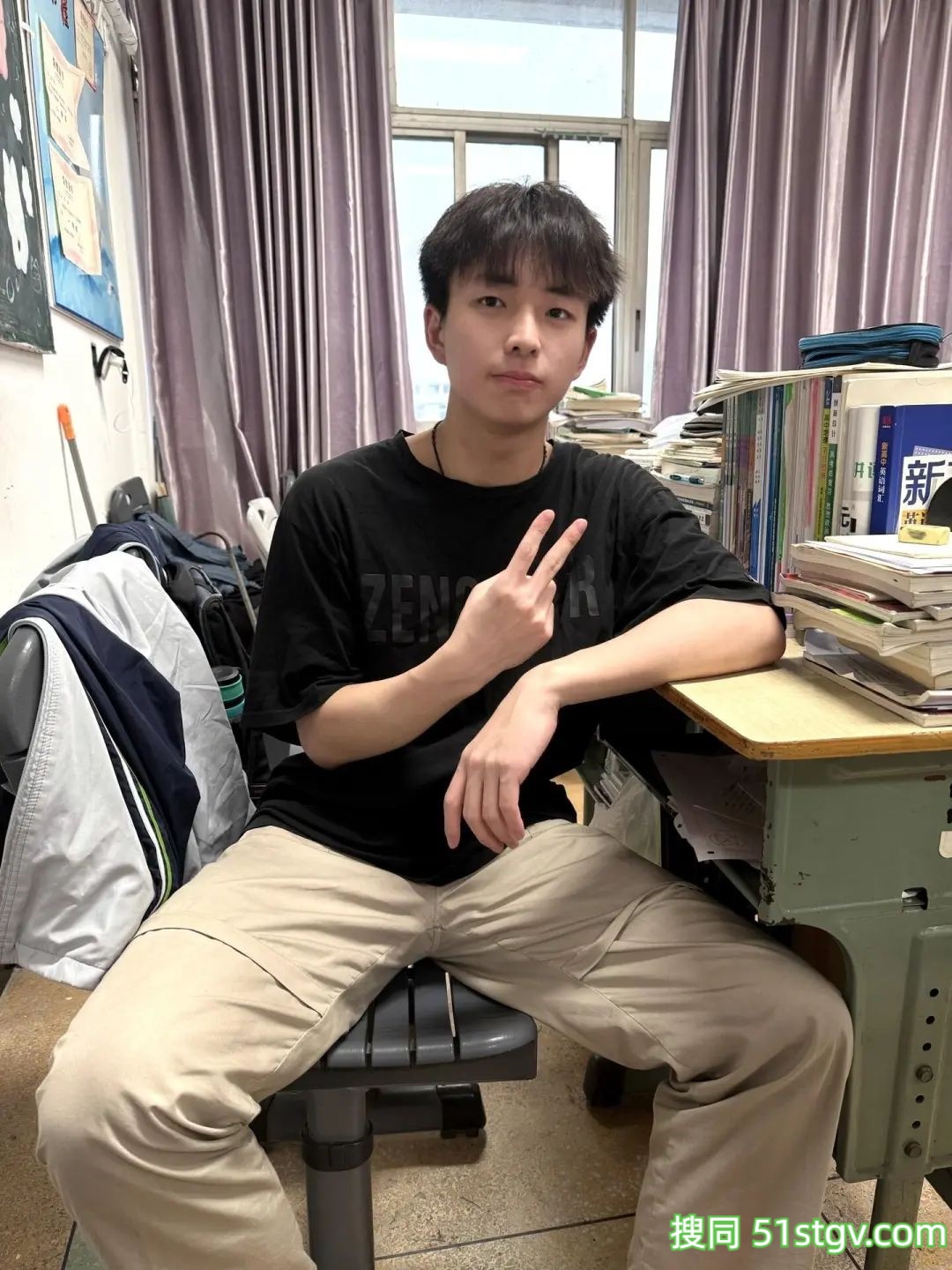 07男高中生，小帅哥 - 51虹马