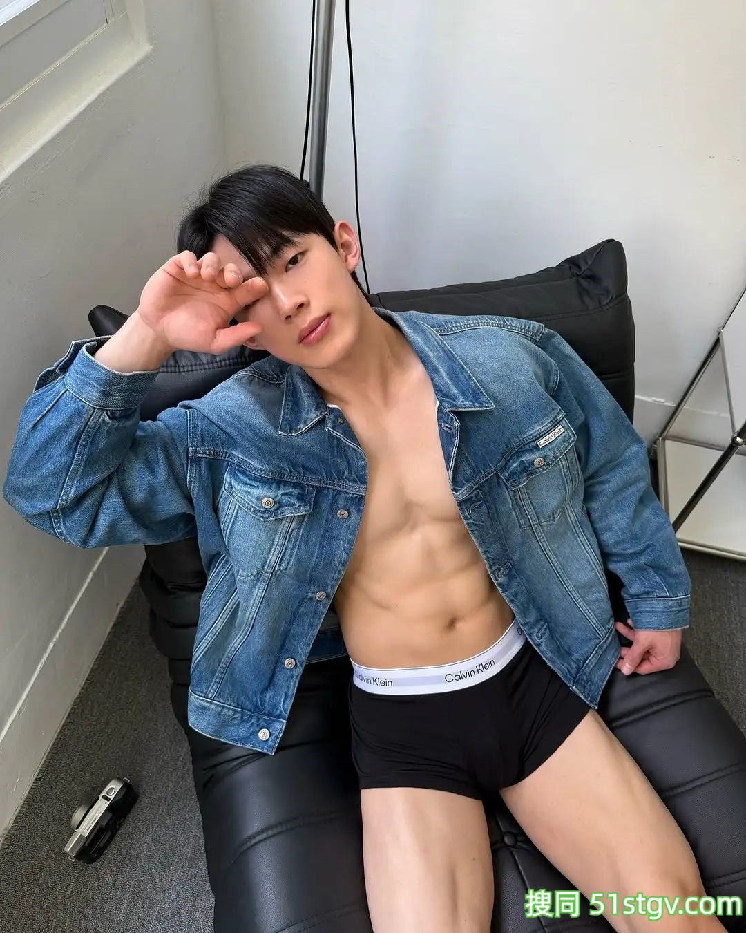 超帅的，牛奶肌天菜体育生陈彦霖 - 51虹马