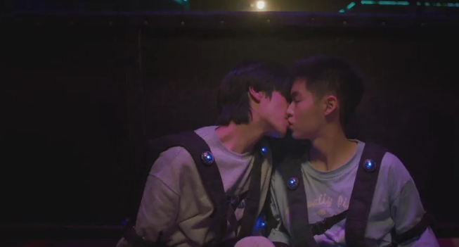 《恋爱学园》富二代学渣x攒钱学霸 - 51虹马