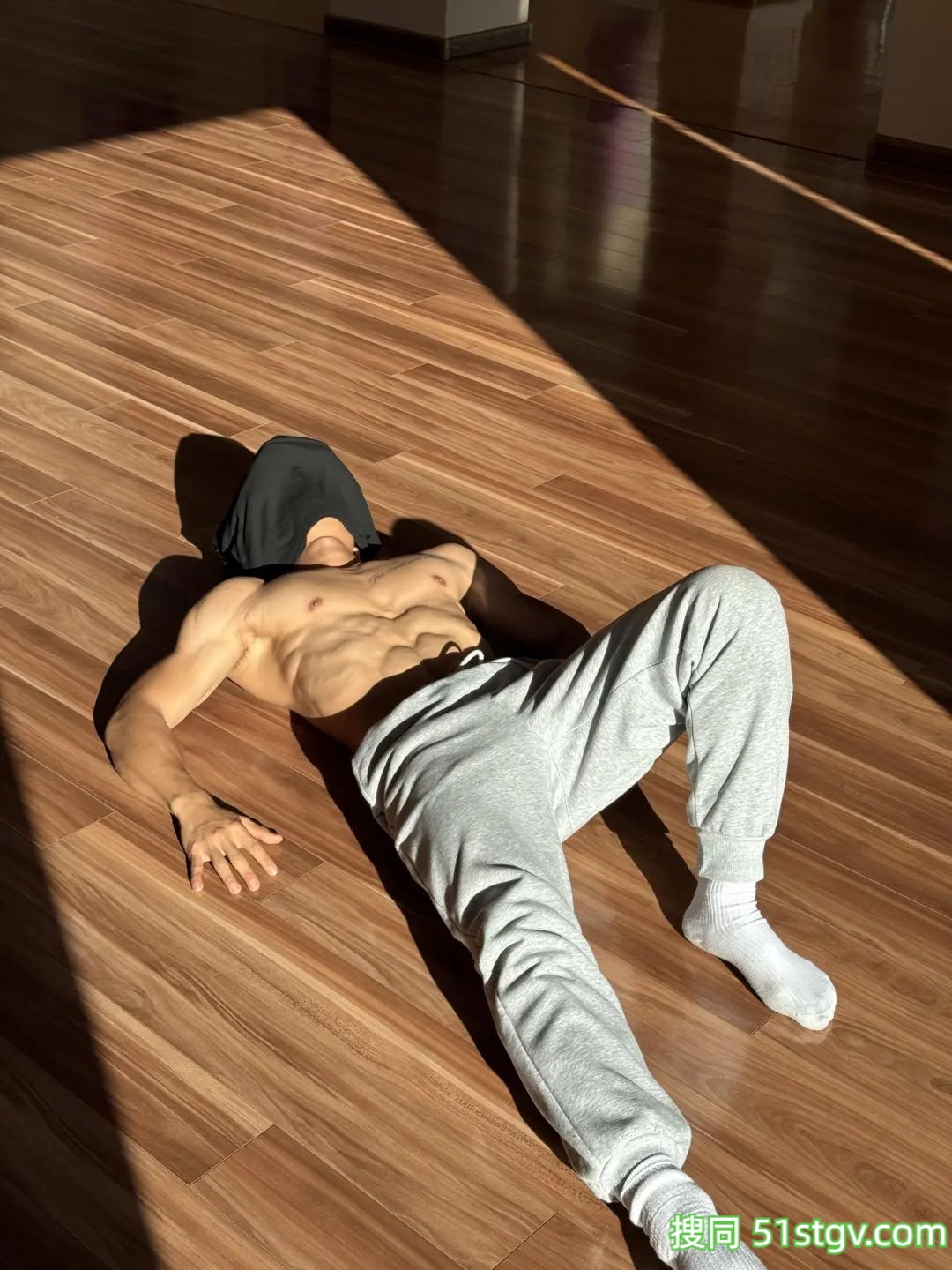 想要一个体育生男友 - 51虹马