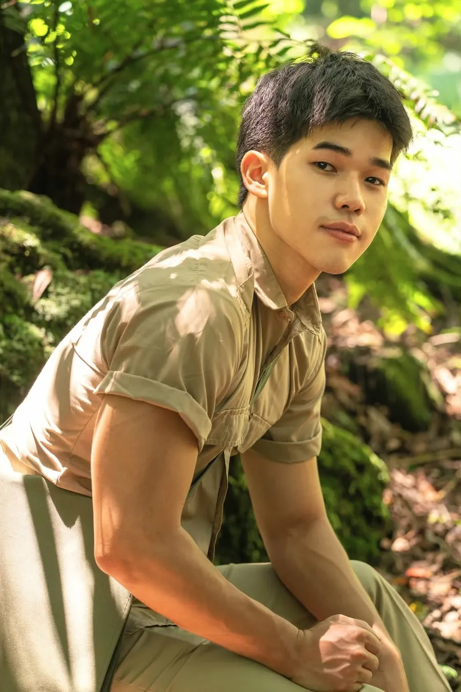 腹肌学长，有点泰国男生的风格 - 51虹马