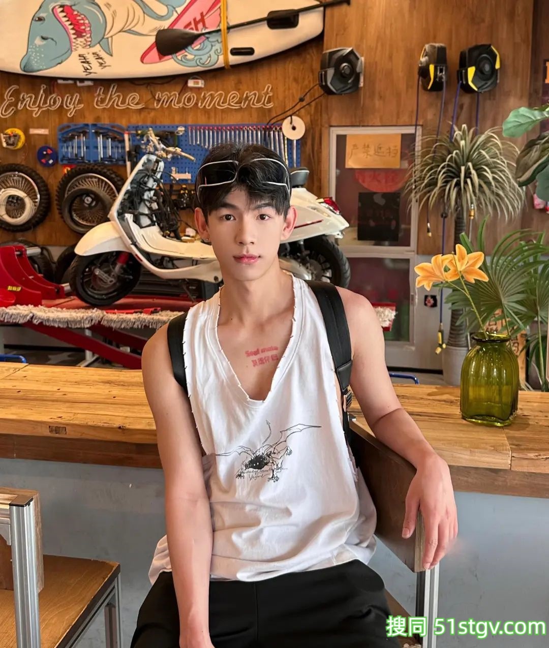 帅哥，三木 - 51虹马