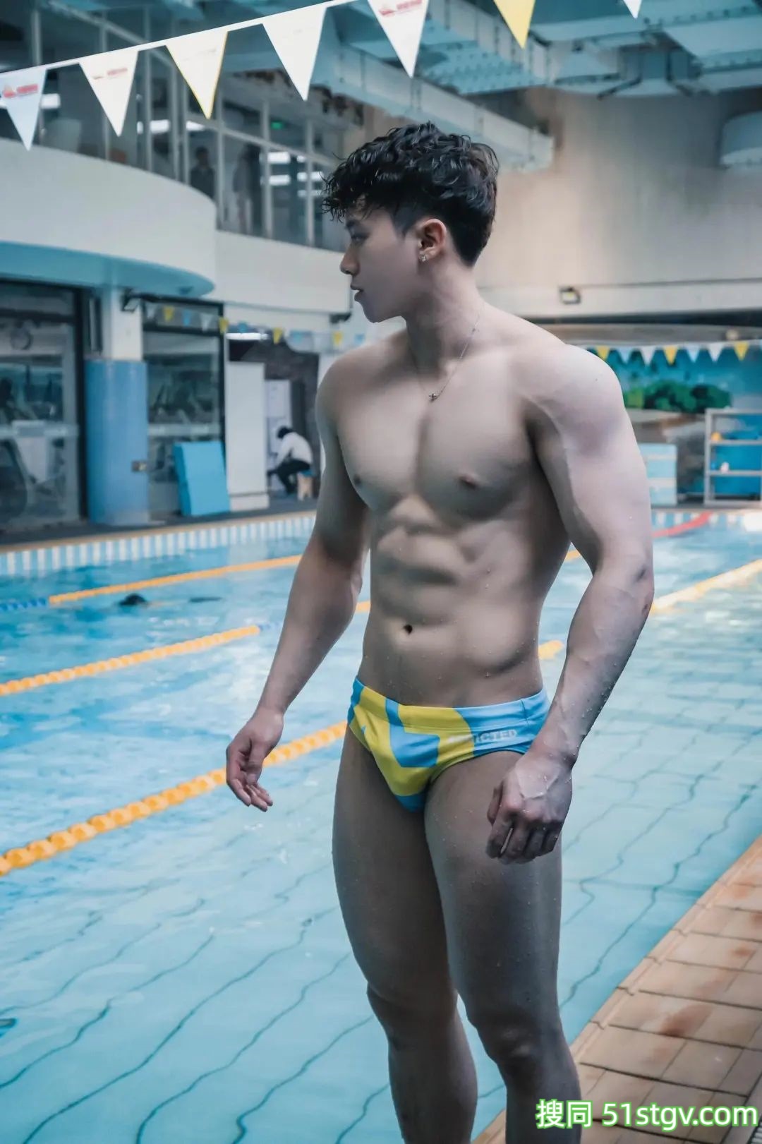 北体体育生游泳日常，嘎嘎帅 - 51虹马