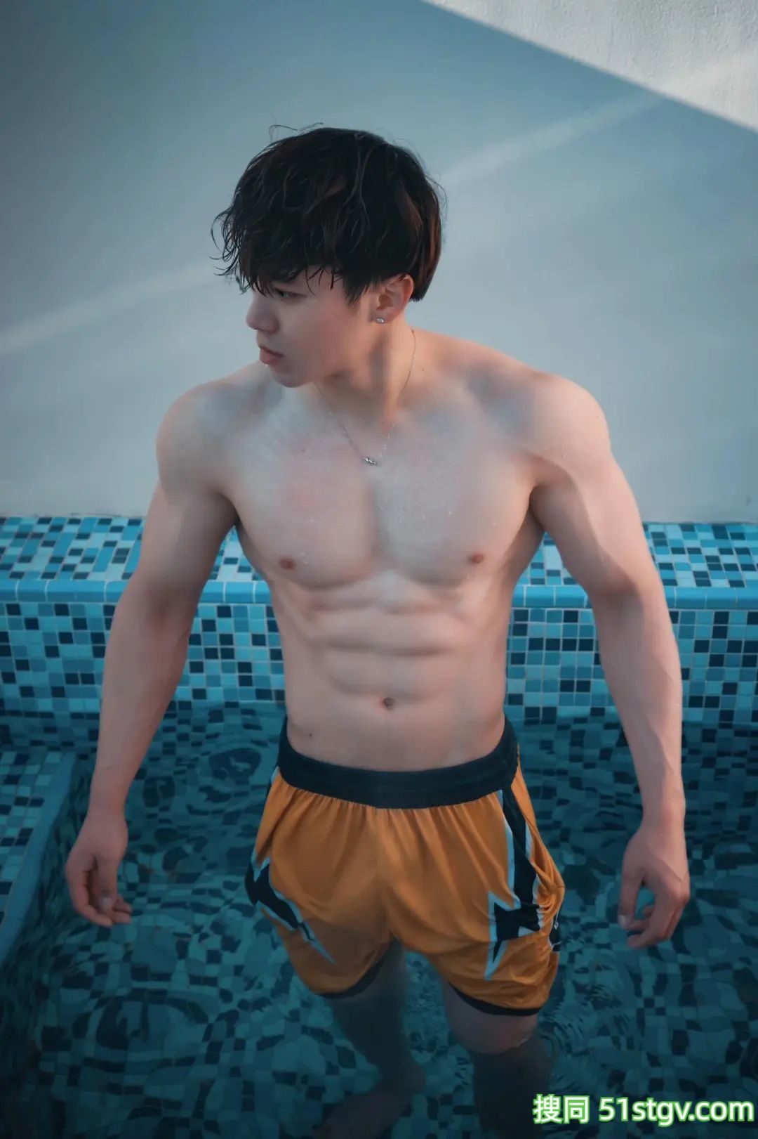 北体体育生游泳日常，嘎嘎帅 - 51虹马