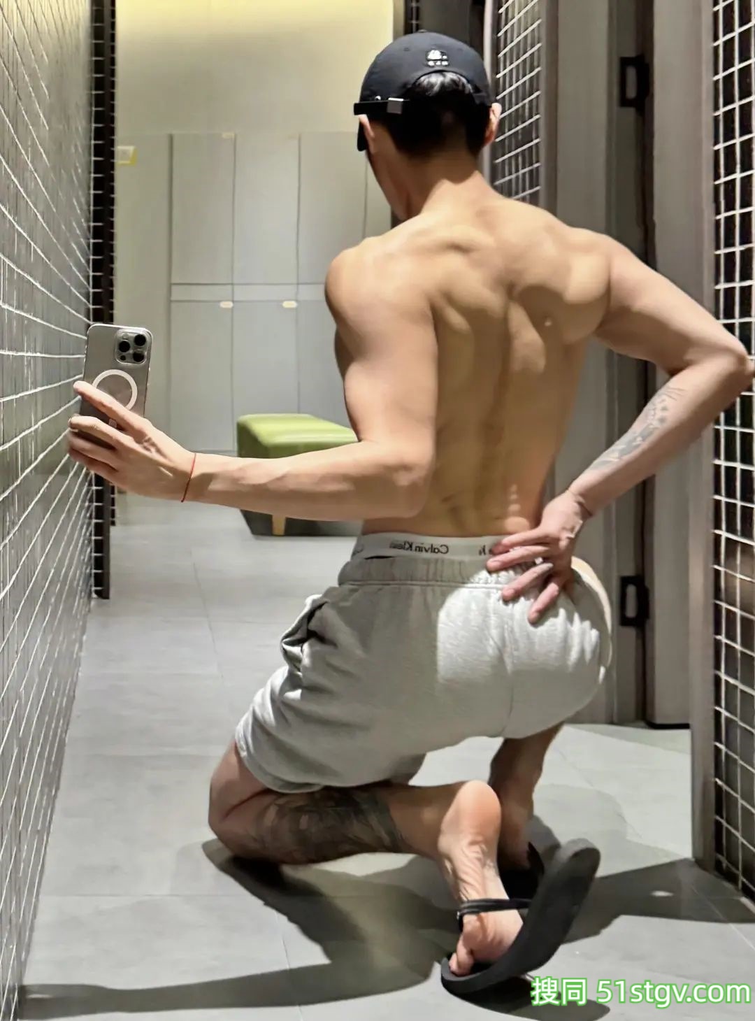 大长腿公狗腰，这身材嘎嘎猛 - 51虹马